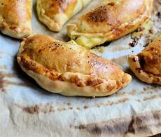 Spinach Meat Pasty