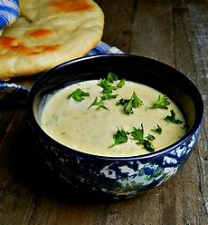 Garlic Lemon Hummus