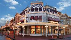 New World Confectionery